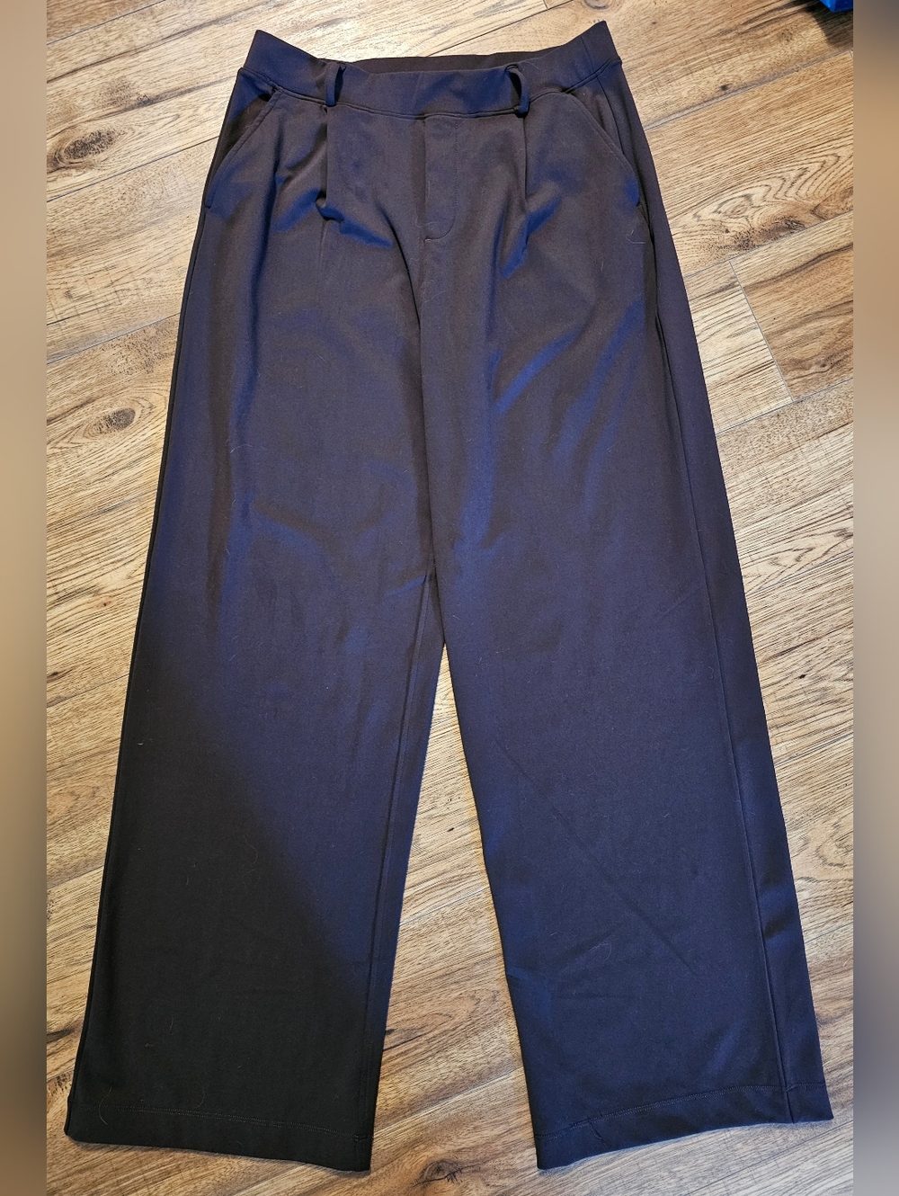 Reflex Wide-Leg Pants